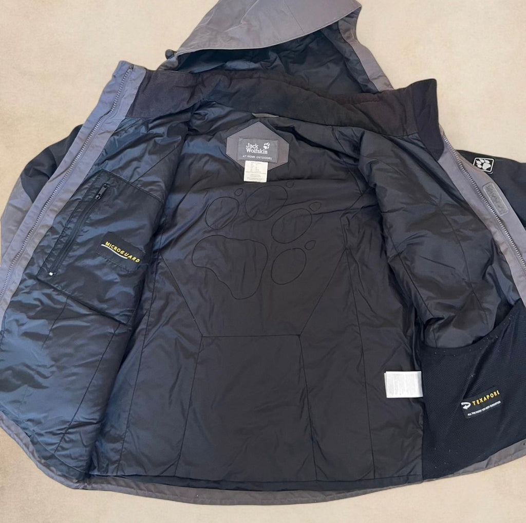 Jack Wolfskin Winter Jacket (M)