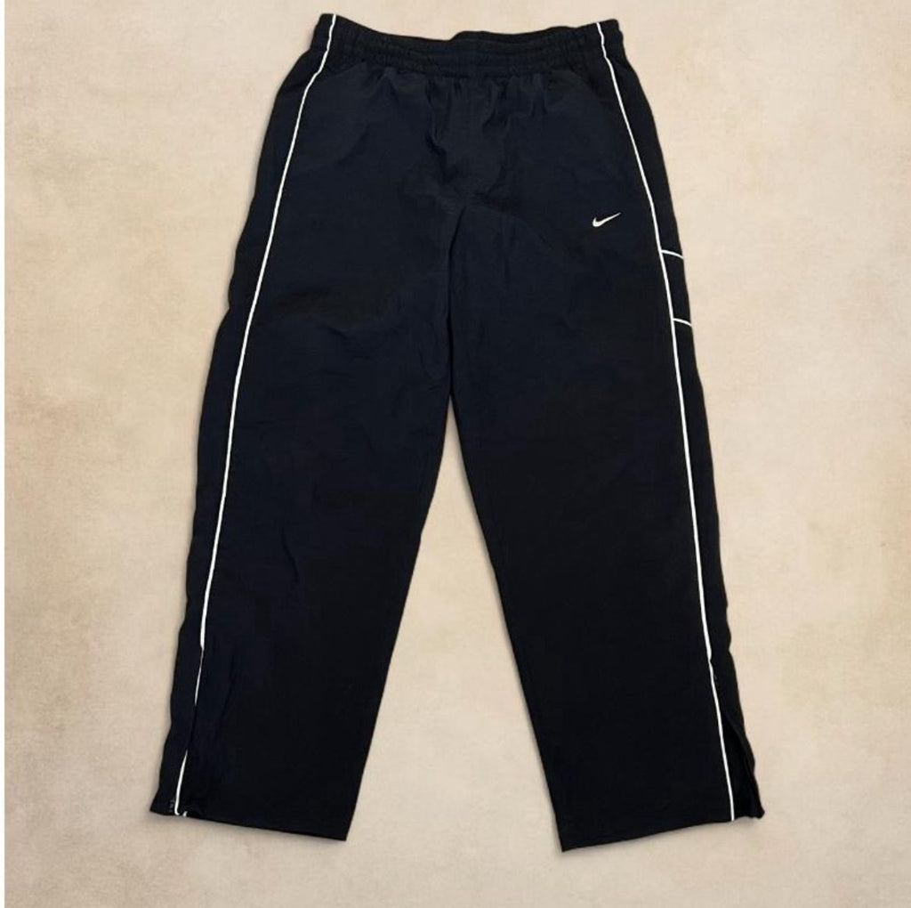 Black Nike Trackpants (L)
