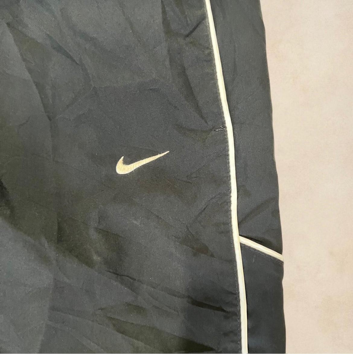 Black Nike Trackpants (L)